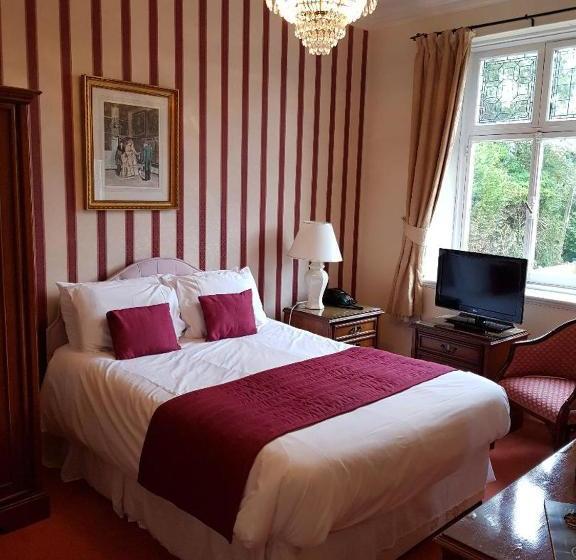 Отель Highley Manor