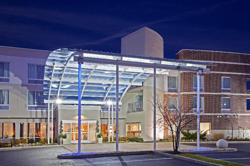 Отель Holiday Inn Express Indianapolis  Fishers, An Ihg