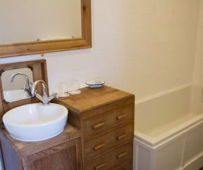 호텔 The Kings Head