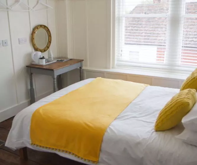 호텔 The Kings Head