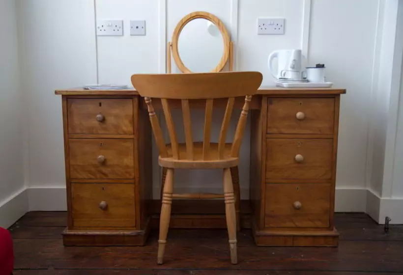 호텔 The Kings Head