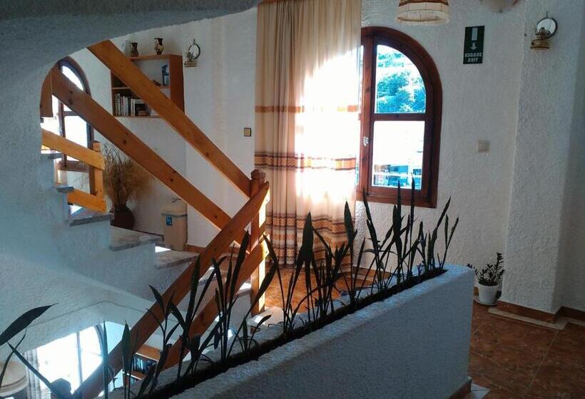 בית מלון כפרי Lefka