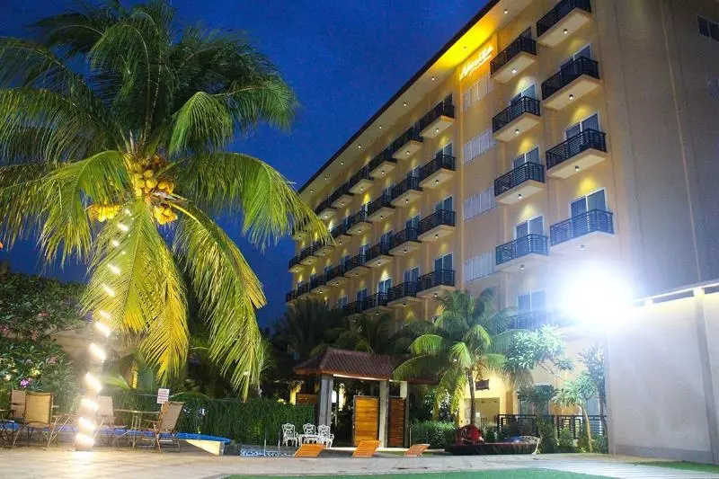 בית מלון כפרי Narita Classic