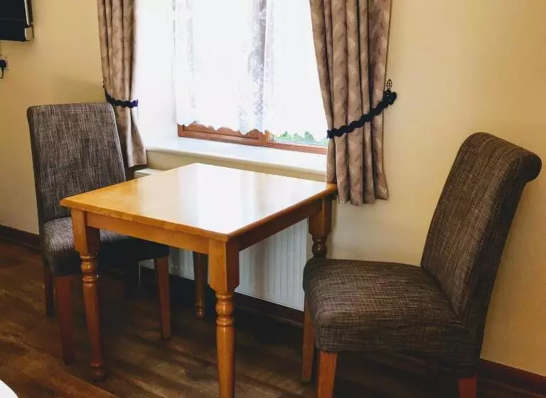 호텔 The Golden Fleece