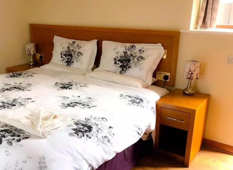 호텔 The Golden Fleece