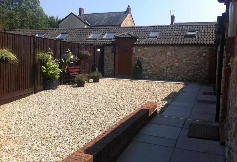 호텔 The Golden Fleece