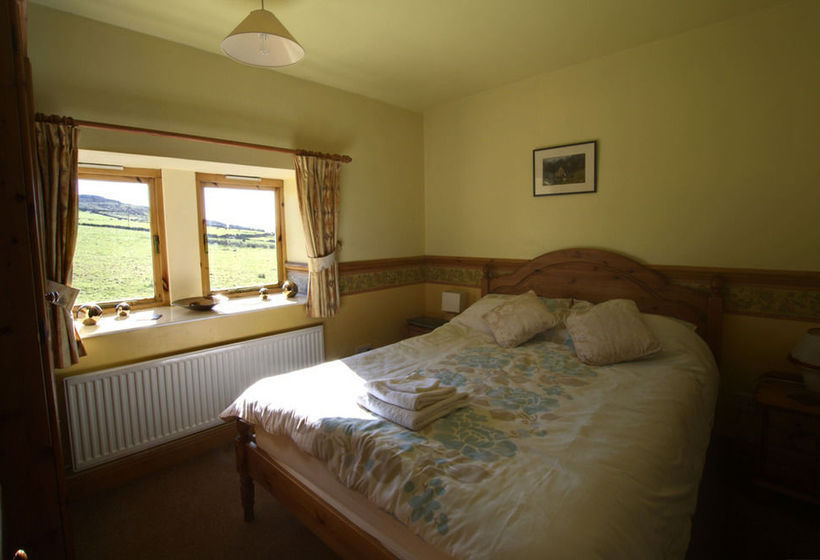 فندق The Hare And Hounds Country Inn