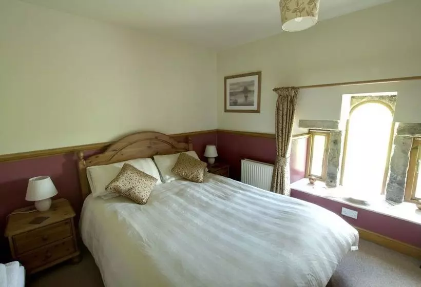 ホテル The Hare And Hounds Country Inn