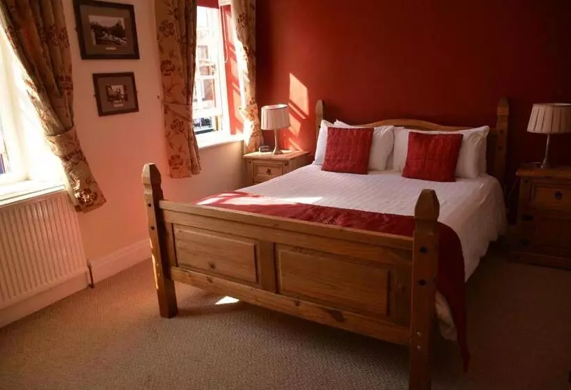 ホテル The Rose & Crown York