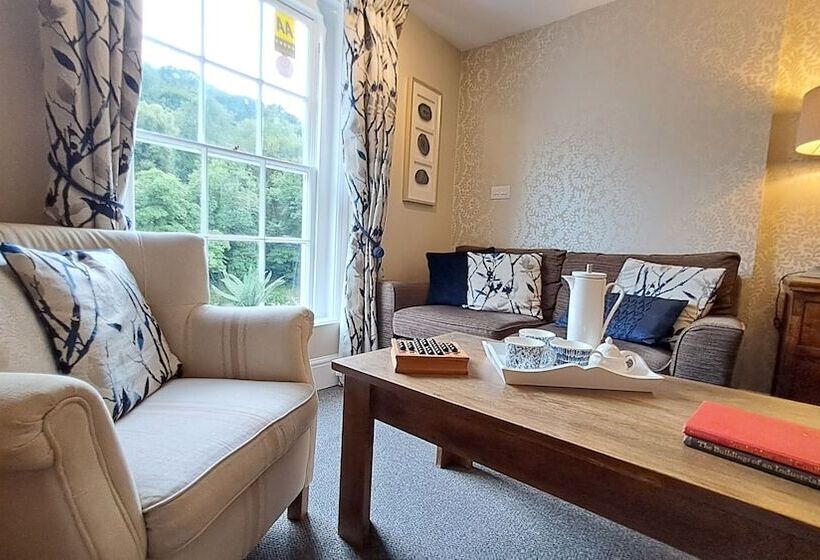 Ironbridge View Townhouse