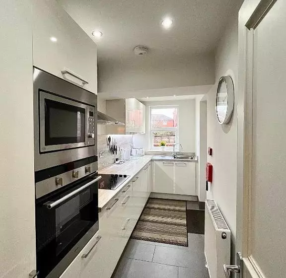 Mode Apartments St Annes