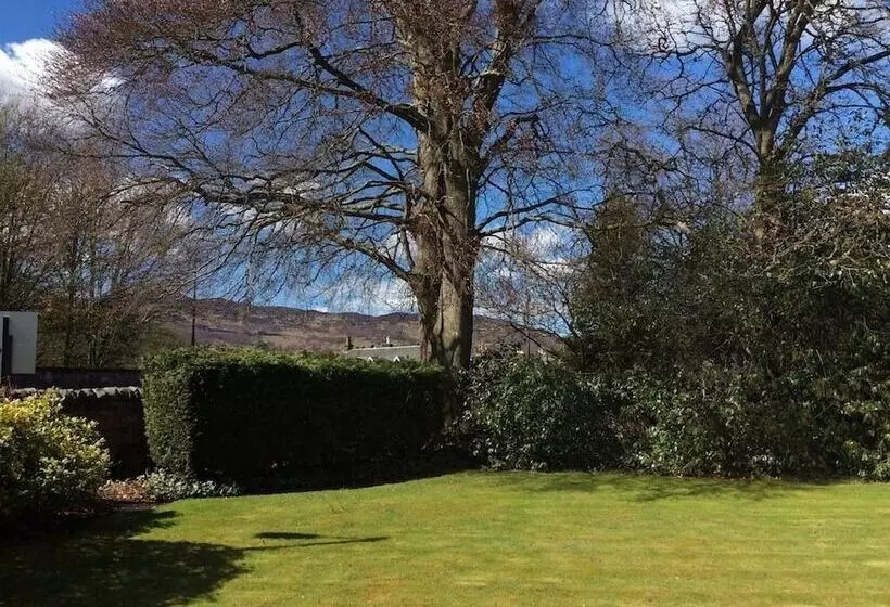 پانسیون Annslea Guest House