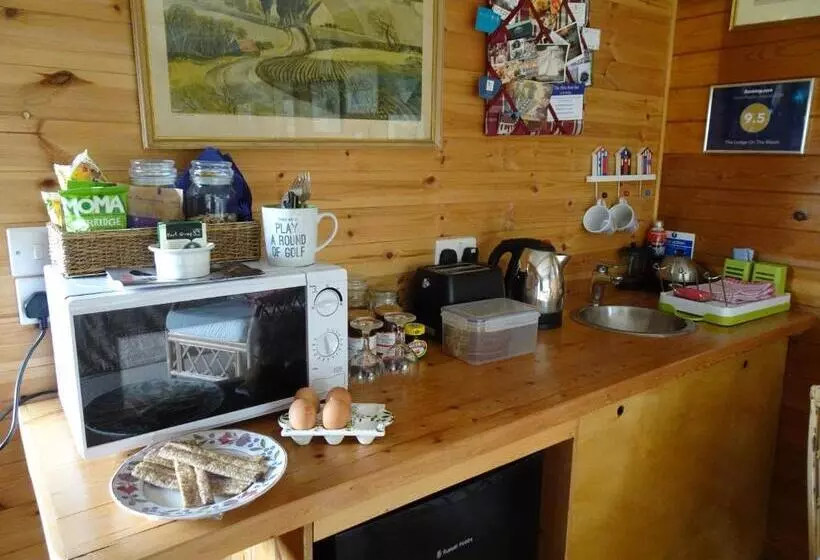 膳宿费 The Lodge On The Marsh