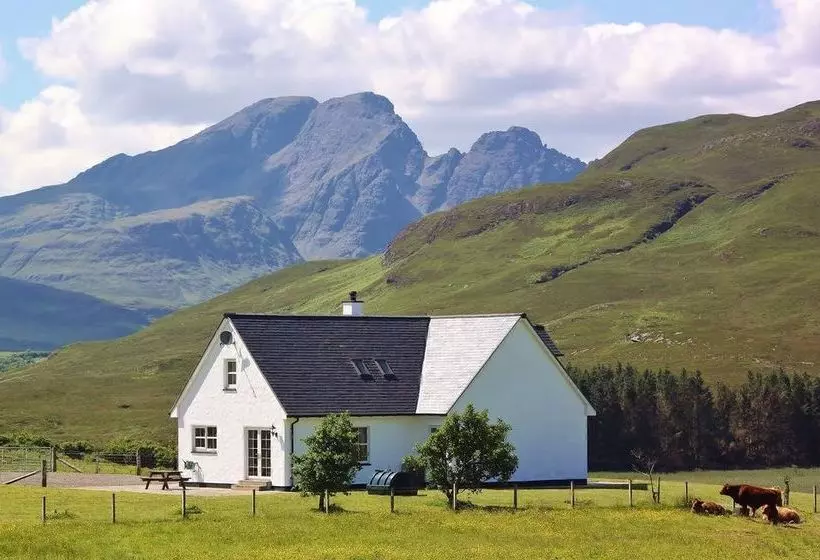Strath Glebe Bed & Breakfast