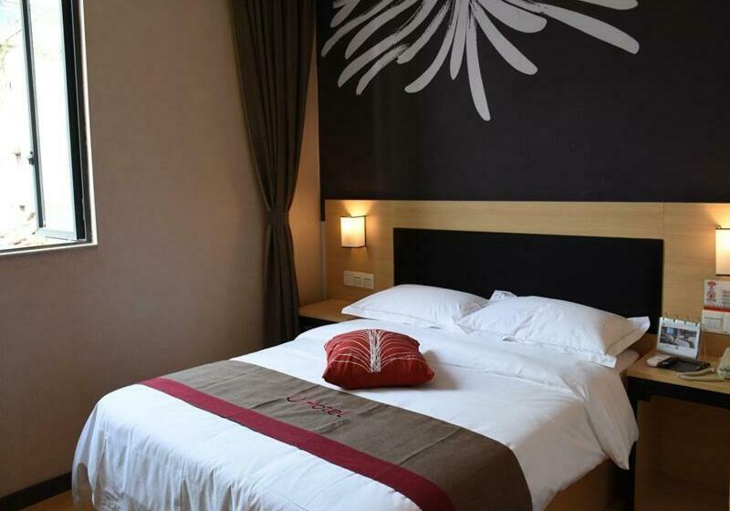 Thank Inn Plus Hotel Chongqing Wanzhou District Pedestrian Street