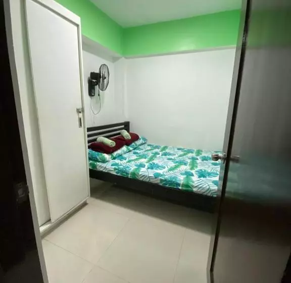 Condominium Ec Accommodation