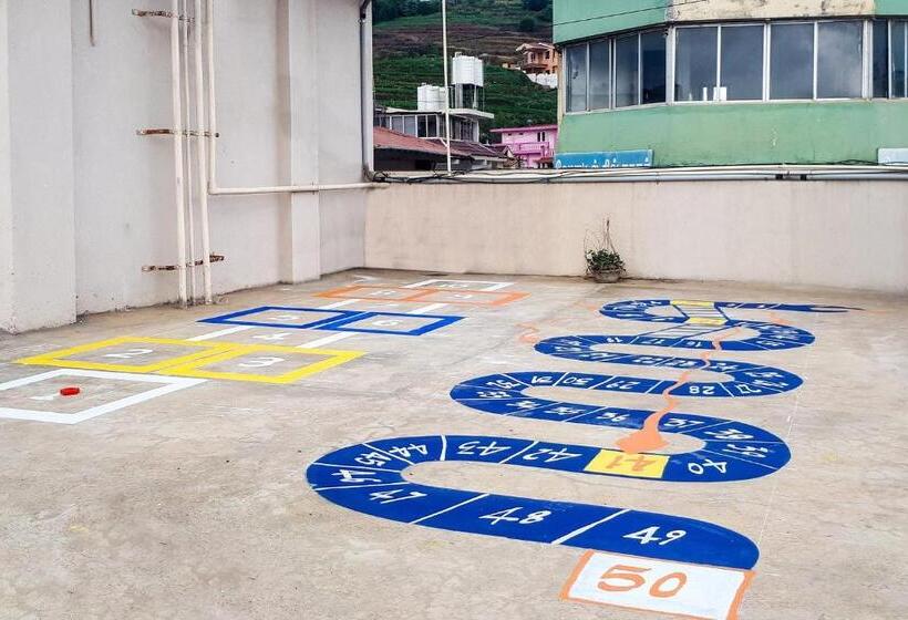 酒店 Super Oyo 7665 Home Stay Fable Stay