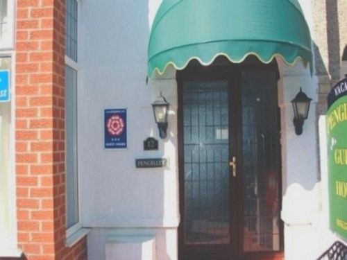 Bed and Breakfast Pengilley Guest House