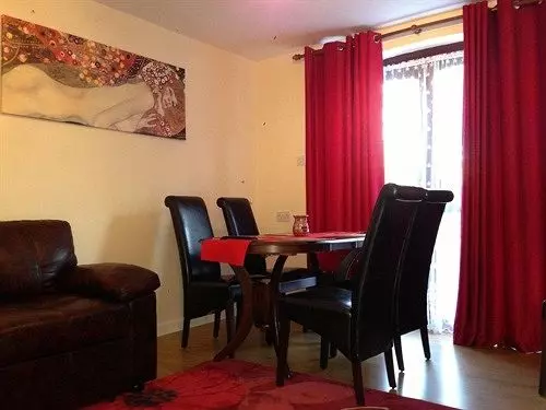 住宿加早餐 The Chequers Inn