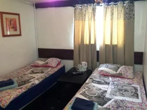 住宿加早餐 The Chequers Inn