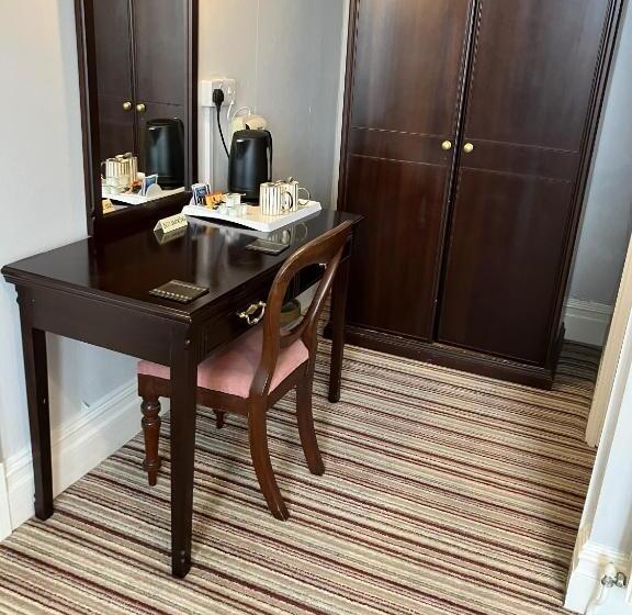 ホテル The Cambrian