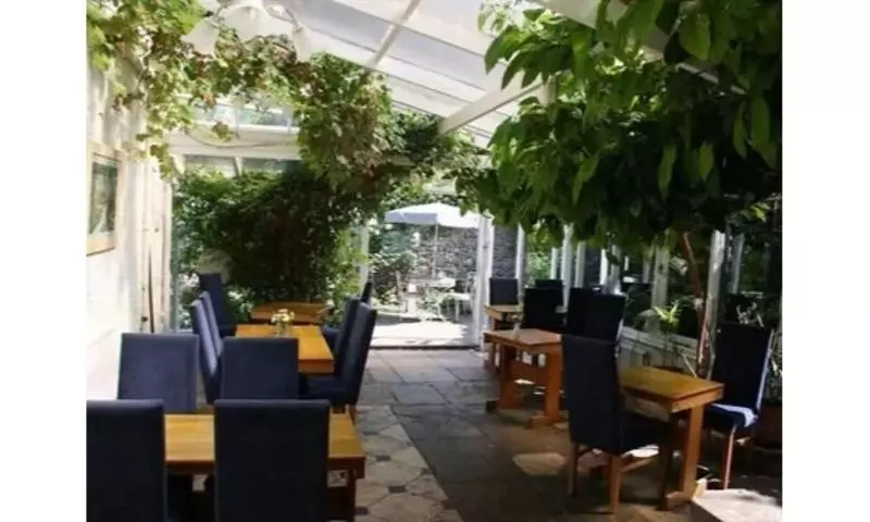 ホテル The Crown House Inn