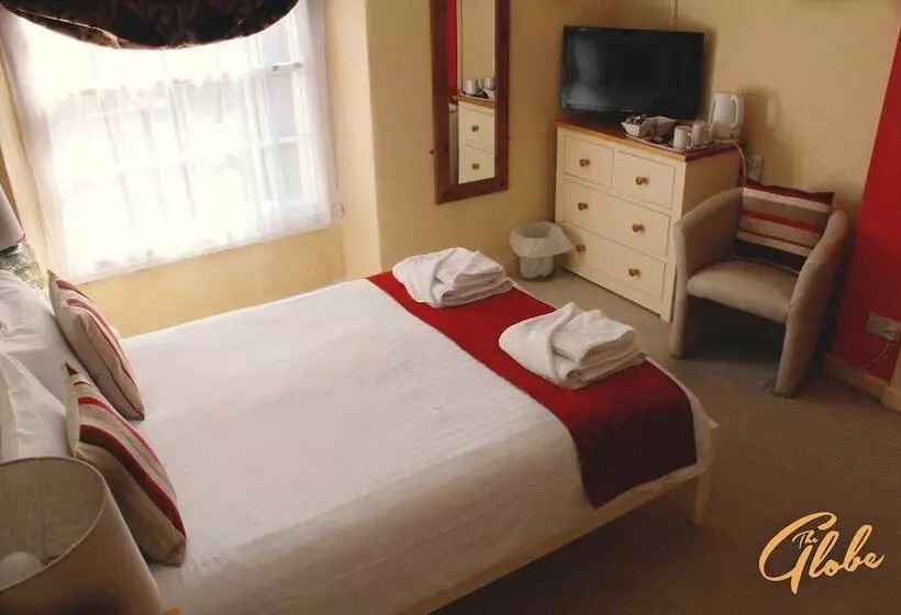 Отель The Globe Inn