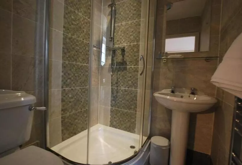 酒店 The Punchbowl