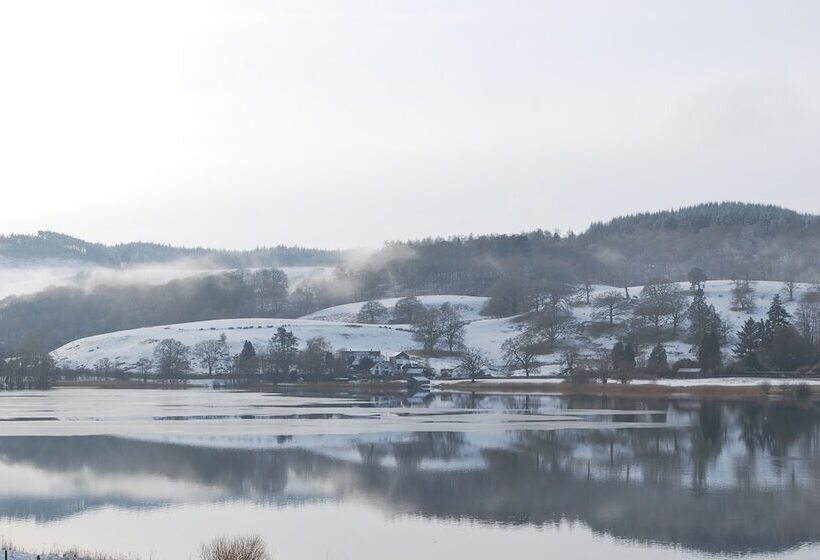 酒店 The Punchbowl