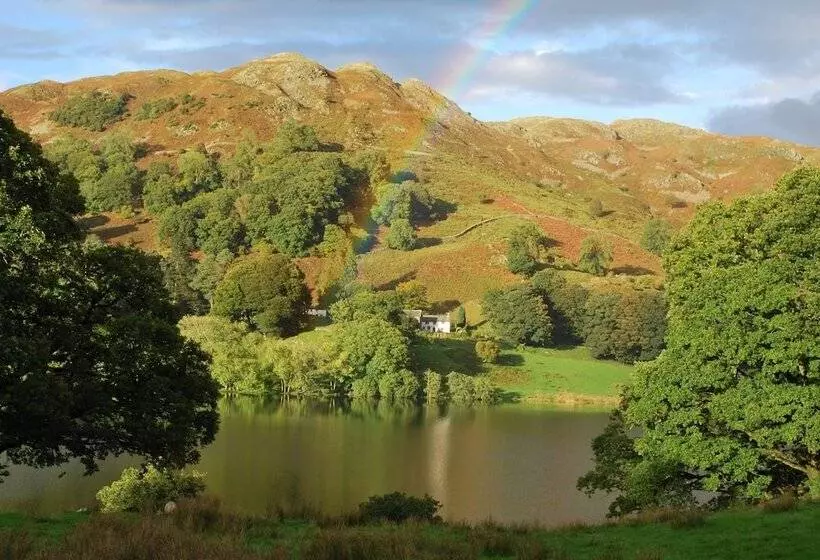 酒店 The Punchbowl