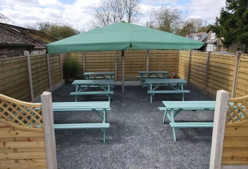 酒店 The Punchbowl