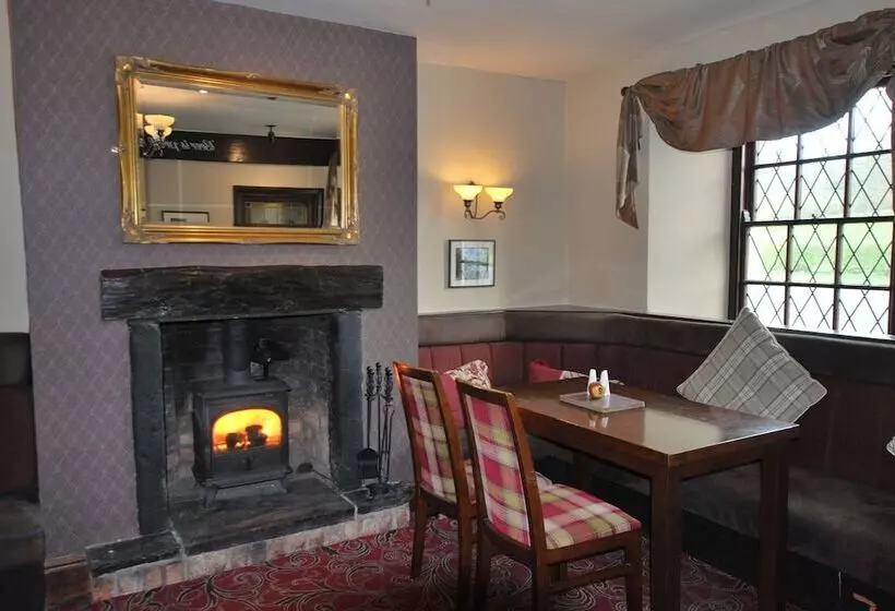 酒店 The Punchbowl