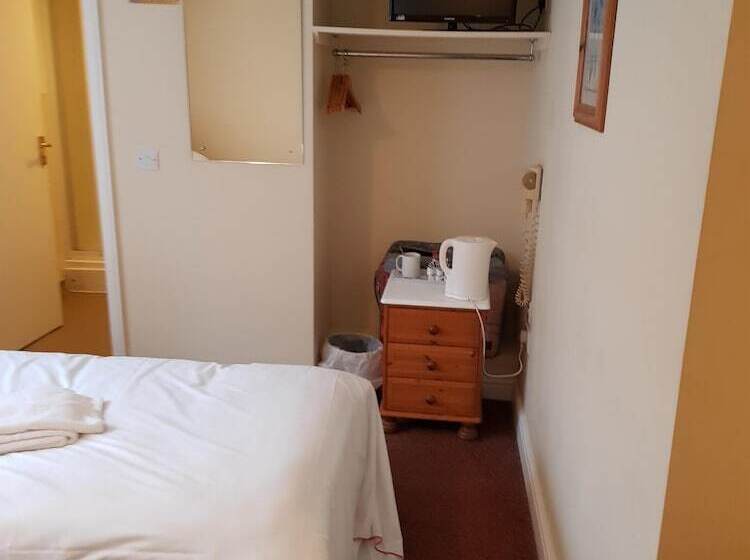 בית מלון כפרי The Westgate