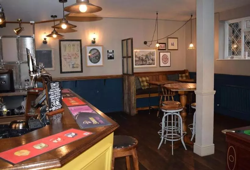 Hotel Woolpack Pub & Kitchen