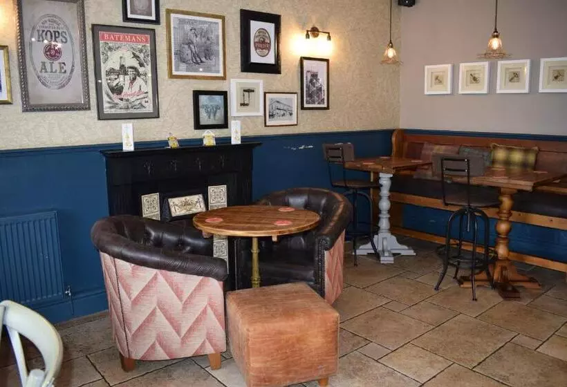 Hotel Woolpack Pub & Kitchen