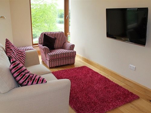 ペンション Agivey Lodge