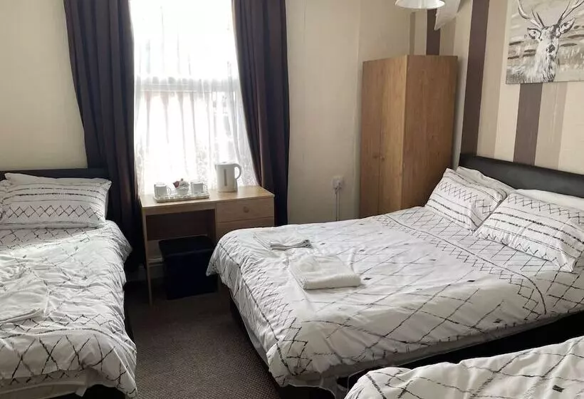 Majatalo San Diego Guest House   Near Pleasure Beach