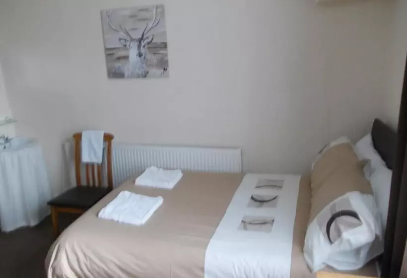 Majatalo San Diego Guest House   Near Pleasure Beach