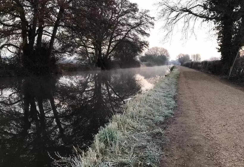 Пансион The Cottage