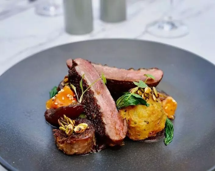 Пансион The Cottage