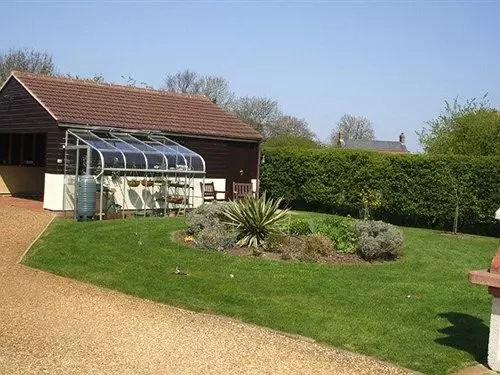 Shire Lodge B&b
