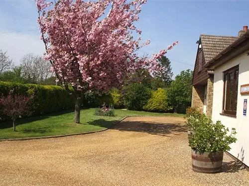 Shire Lodge B&b