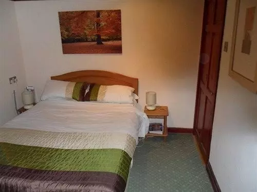 Shire Lodge B&b