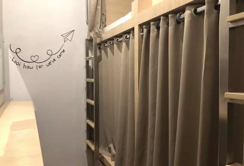 The Packer Lodge Hostel