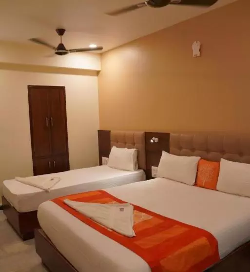 Отель Durga Residency