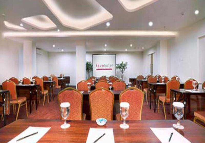 Favehotel Simpang Lima   Semarang