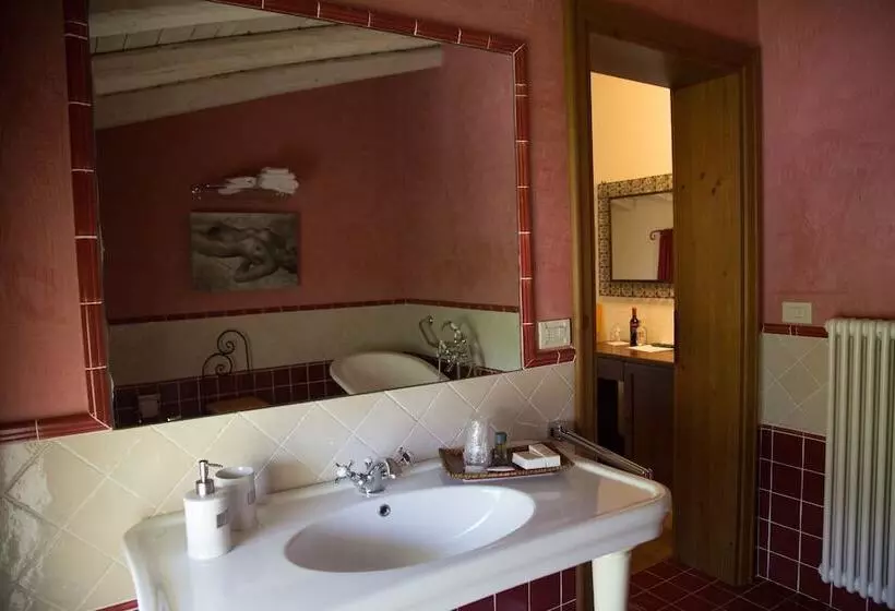 فندق Il Bosco Di Arichis