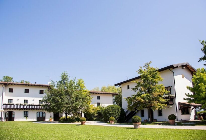 ホテル Il Bosco Di Arichis