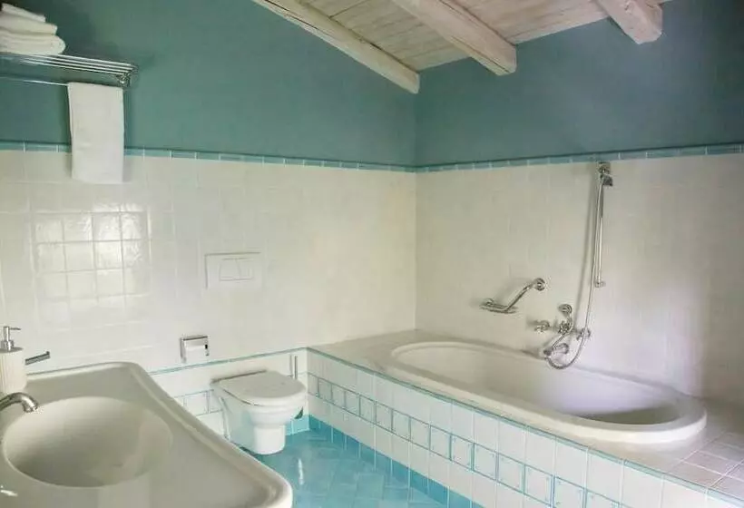 فندق Il Bosco Di Arichis