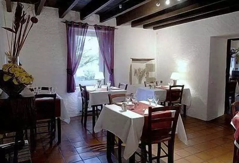 בית מלון כפרי Logis Hôtel Les Vieilles Granges